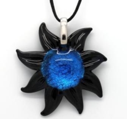 Ciondolo sole grande in vetro blu mare []