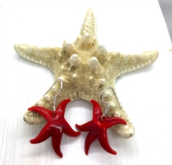 Orecchini stella marina rossa []